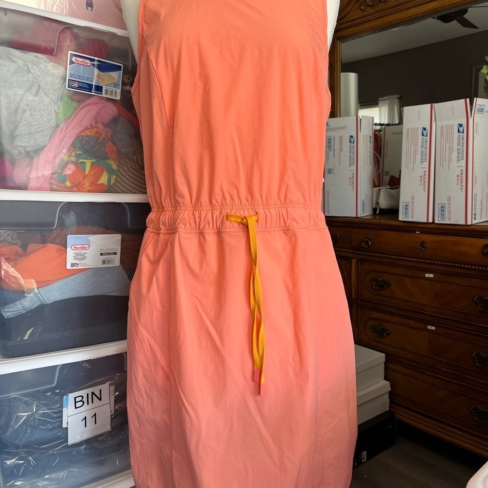 Casual Coral Dress with Yellow Tie